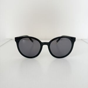 Foster Grant Trendy Glossy Black Oversize Cat Eye Women's Sunglasses 100% UV